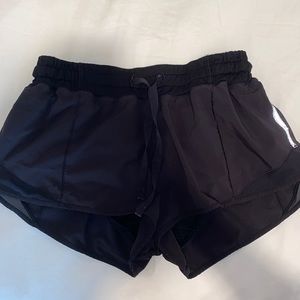 Lululemon hotty hot shorts